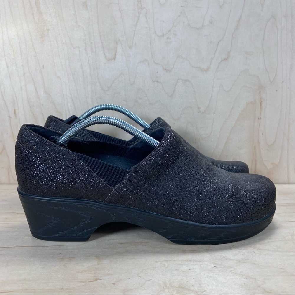 Klogs Portland Dark Brown Baldric Leather Womens Clogs Size 8.5